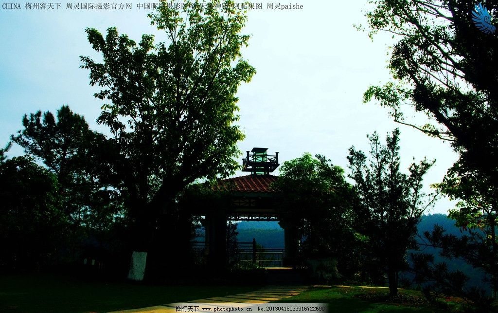梅县客天下景致凉亭下图片