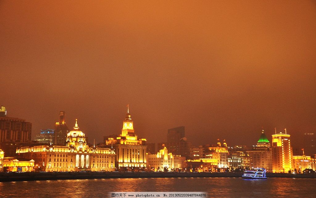 外滩夜景 黄浦江夜景 外滩 黄浦江 游艇 游船 高楼 大厦 上海建筑 上海夜景 上海风光 上海 夜景 建筑 欧式建筑 现代建筑 古建筑 仿古建筑 园林建筑 建筑摄影 建筑园林 摄影 300DPI JPG