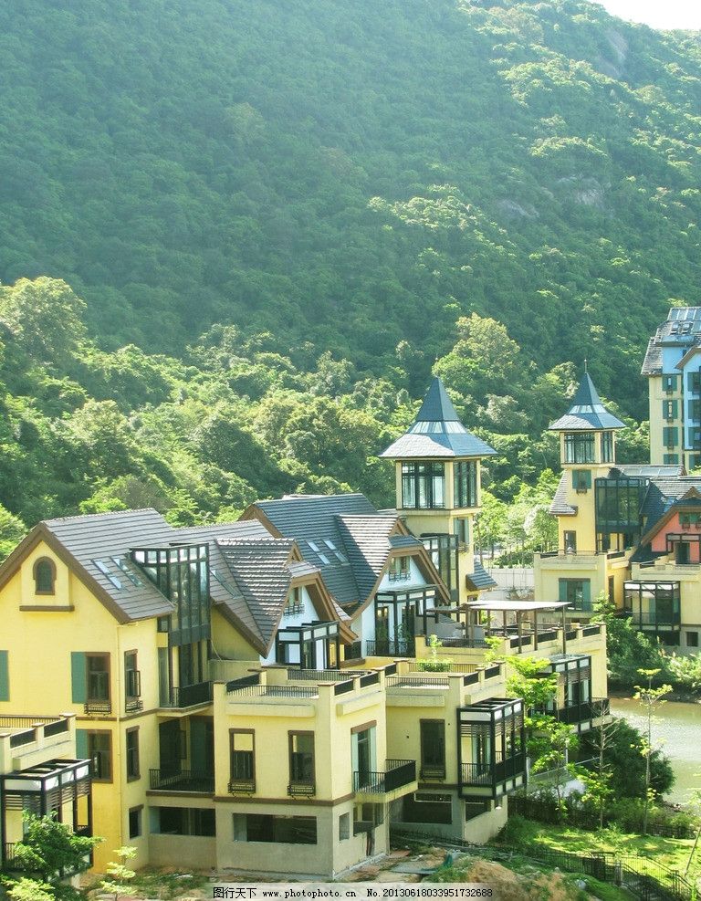 东部华侨城别墅区 深圳 东部华侨城 别墅 建筑 树木 山坡 深圳东部
