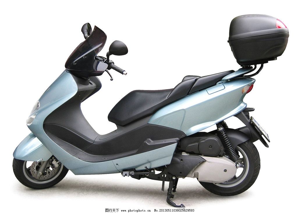 踏板摩托车 摩托车 机动车